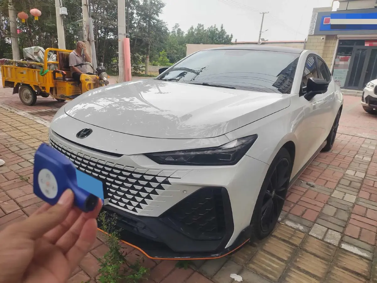 2022 ChangAn UNI-V 2.0T 233HP L4 8AT