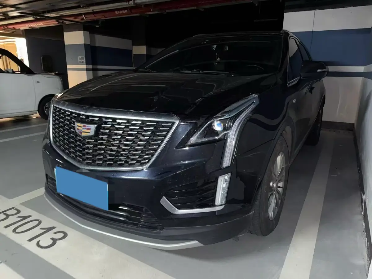 2021 Cadillac XT5 2.0T 237HP L4 9AT