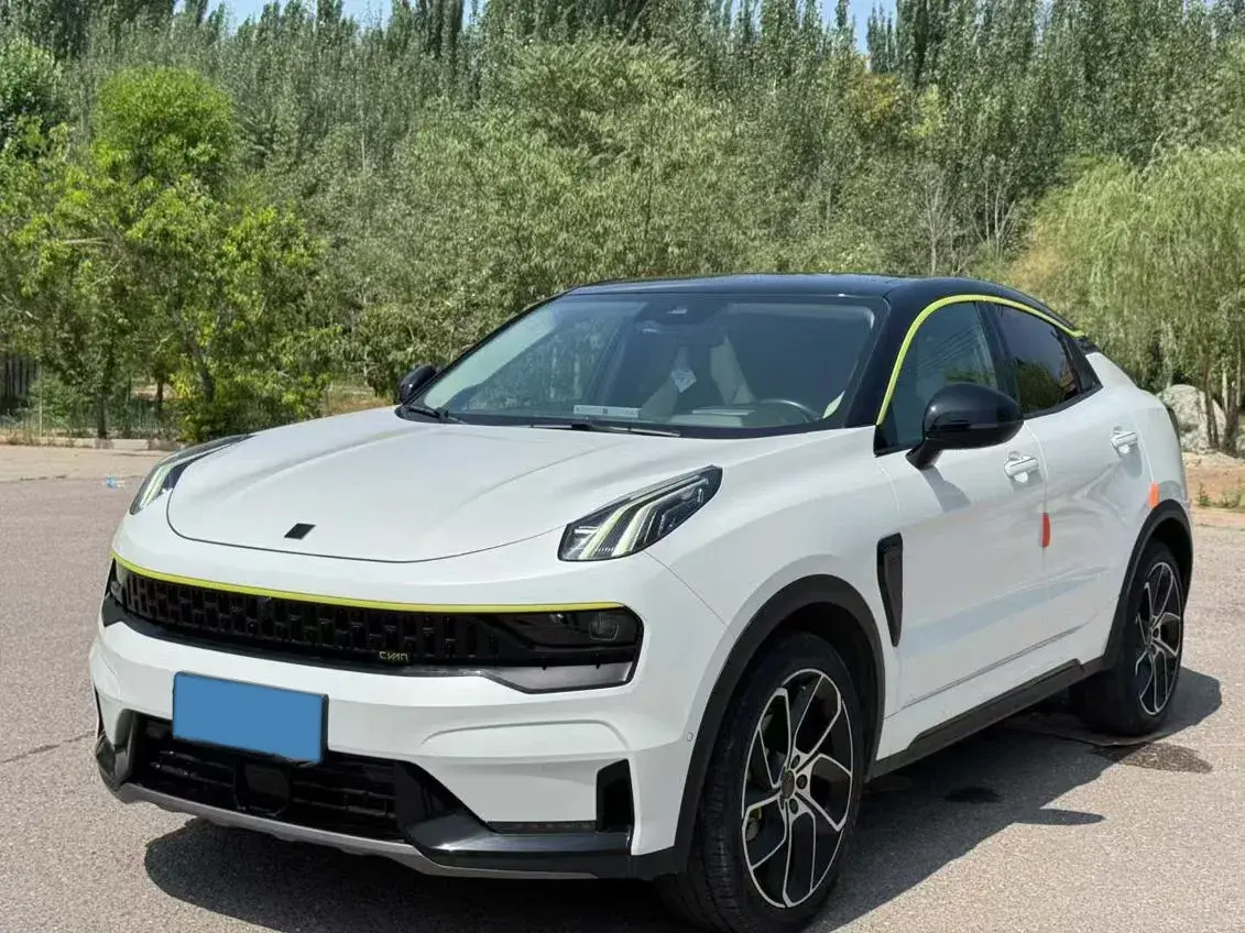 2020 LYNK&CO 05 2.0T 254HP L4 8AT