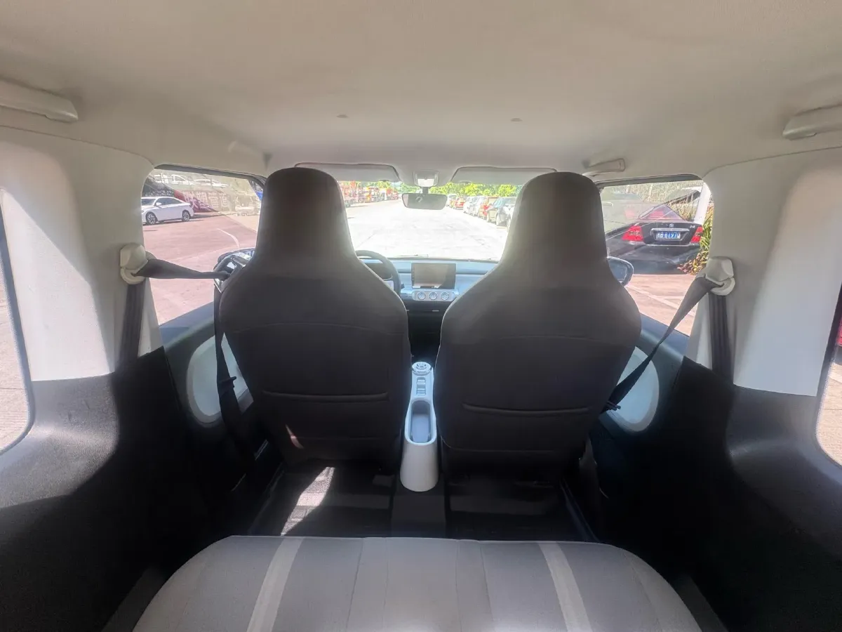 2023 WuLing Air ev BEV 28.4KWH,autocango,china used car exporter,china ev exporter,chinese used car exporter,chinese used ev exporter