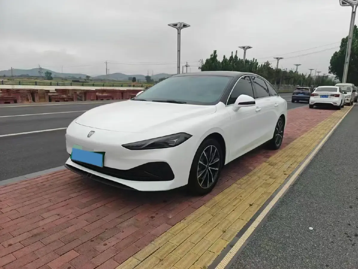 2025 Roewe D7 1.5L 112HP L4 1DHT PHEV 19.7KWH