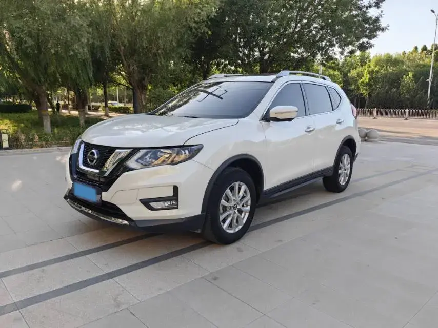2020 Nissan X-Trail 2.0L 154HP L4 CVT