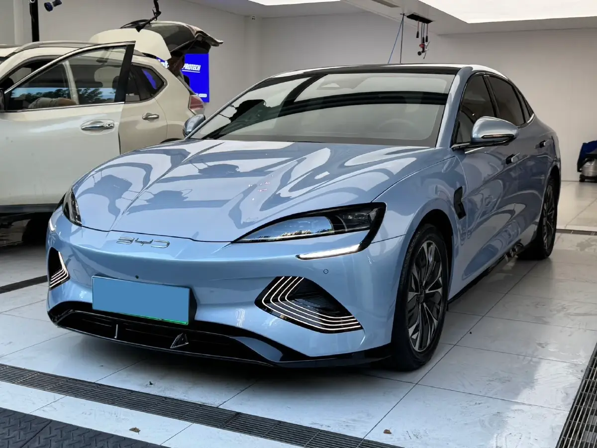 2023 BYD Seal BEV 61.4KWH