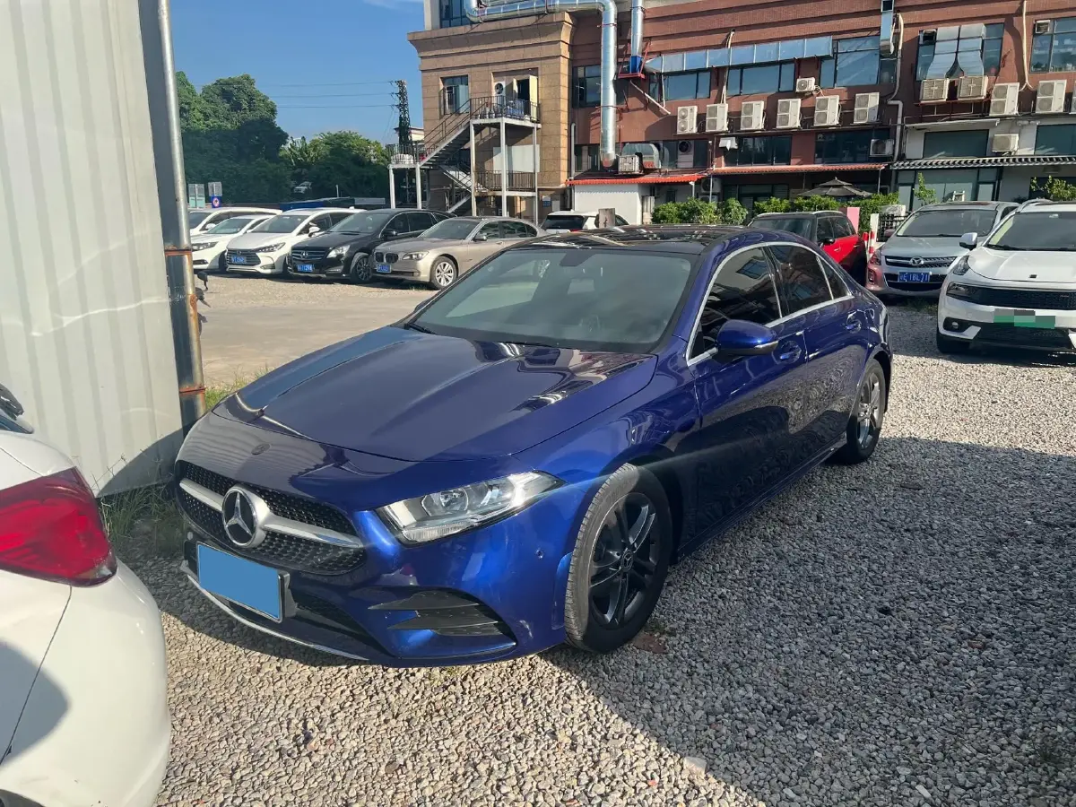 2021 Mercedes-Benz A Class 1.3T 136HP L4 7DCT