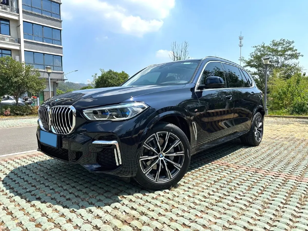 2022 BMW X5 2.0T 245HP L4 8AT