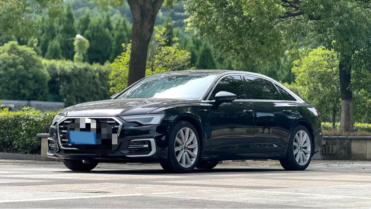 2023 Audi A6L 2.0T 245HP L4 7DCT