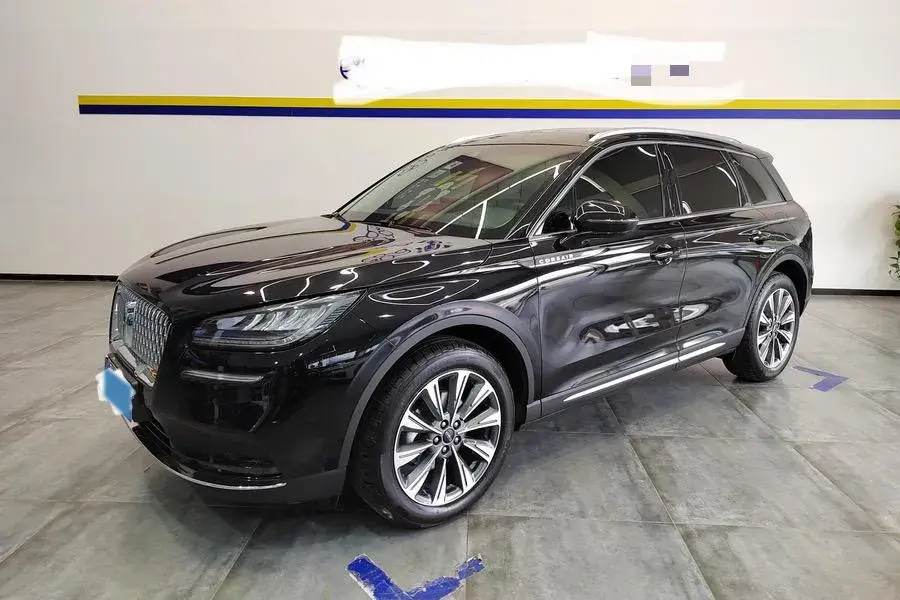 2022 Lincoln Corsair 2.0T 245HP L4 8AT