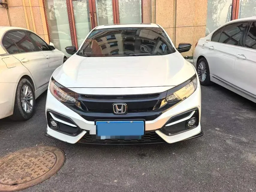 2021 Honda Civic 1.5T 177HP L4 CVT,autocango,china used car exporter,china ev exporter,chinese used car exporter,chinese used ev exporter