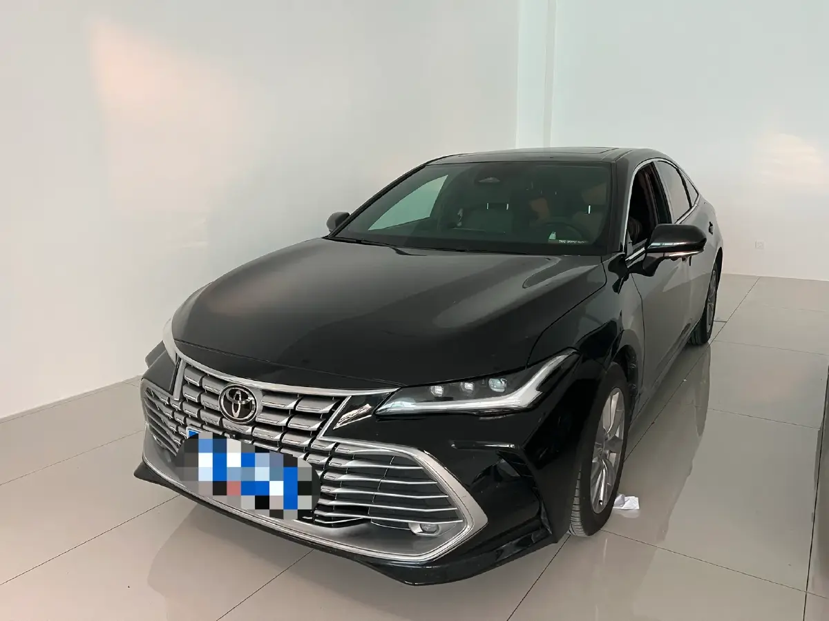 2024 Toyota Avalon 2.0L 173HP L4 CVT