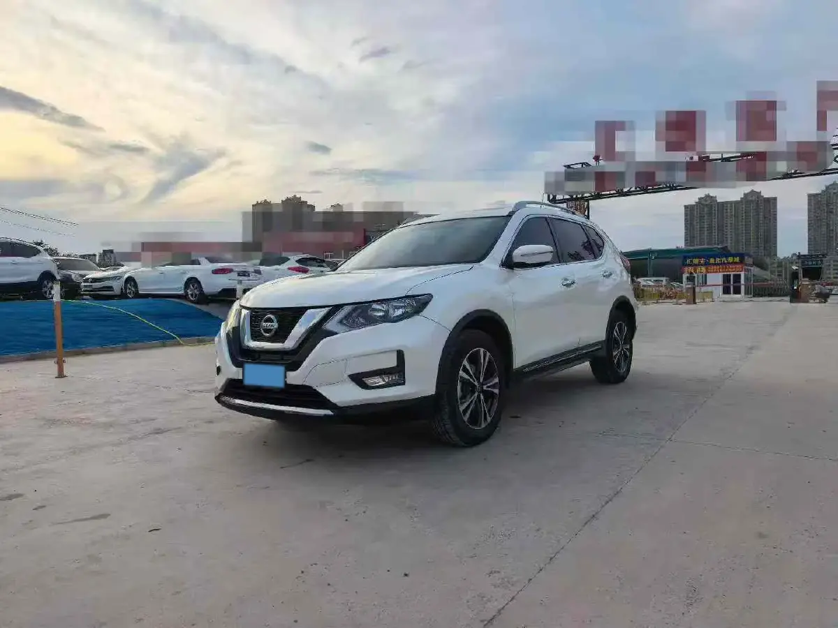 2020 Nissan X-Trail 2.5L 186HP L4 CVT