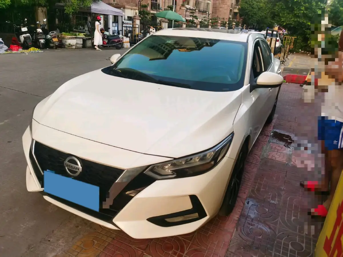 2022 Nissan Sylphy 1.6L 135HP L4 CVT