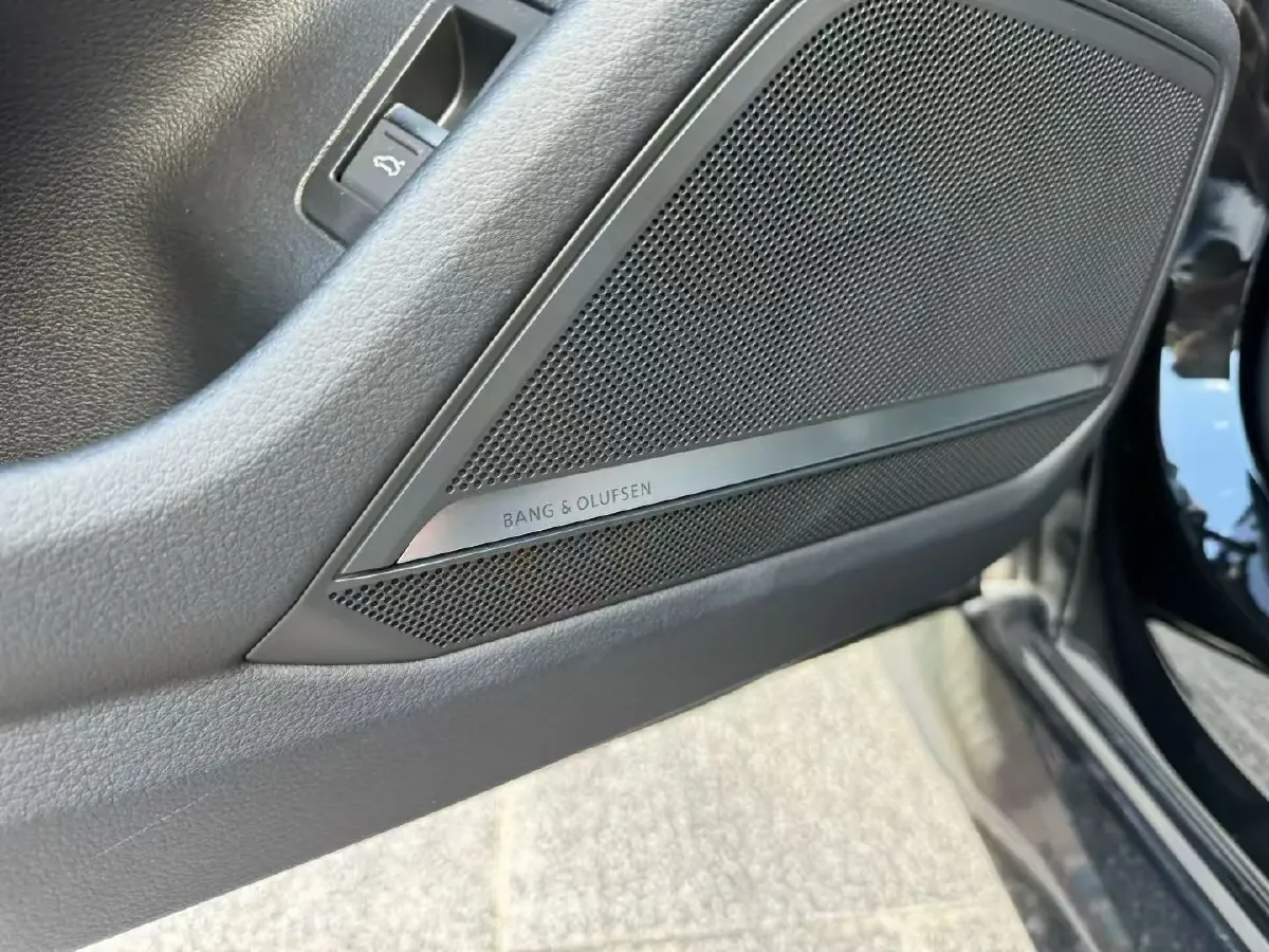 2022 Audi RS 6 4.0T 600HP V8 8AT,autocango,china used car exporter,china ev exporter,chinese used car exporter,chinese used ev exporter