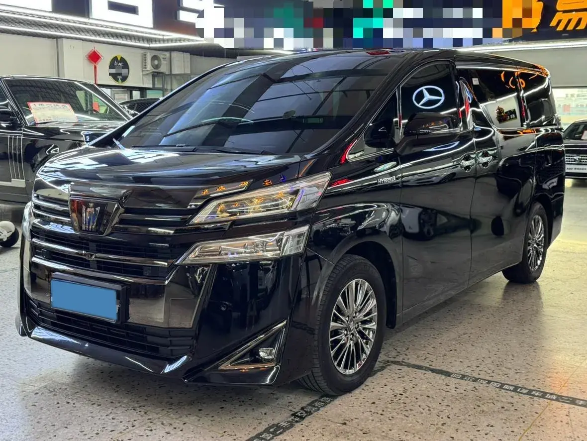 2023 Toyota Alphard 2.5L 117HP L4 E-CVT Hybrid