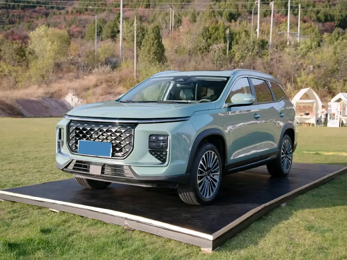 2023 Jetour X70 Plus 1.5T 156HP L4 CVT