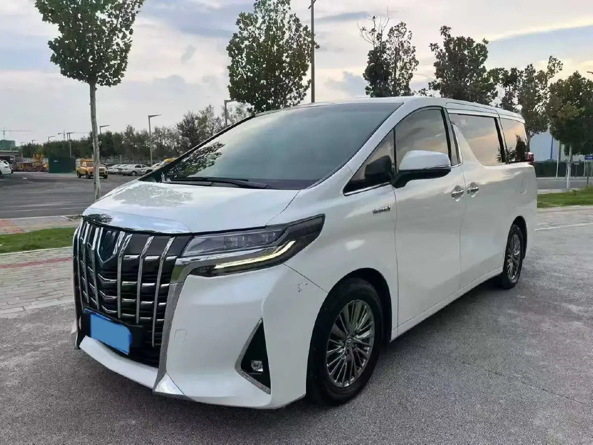 2021 Toyota Alphard 2.5L 117HP L4 E-CVT Hybrid