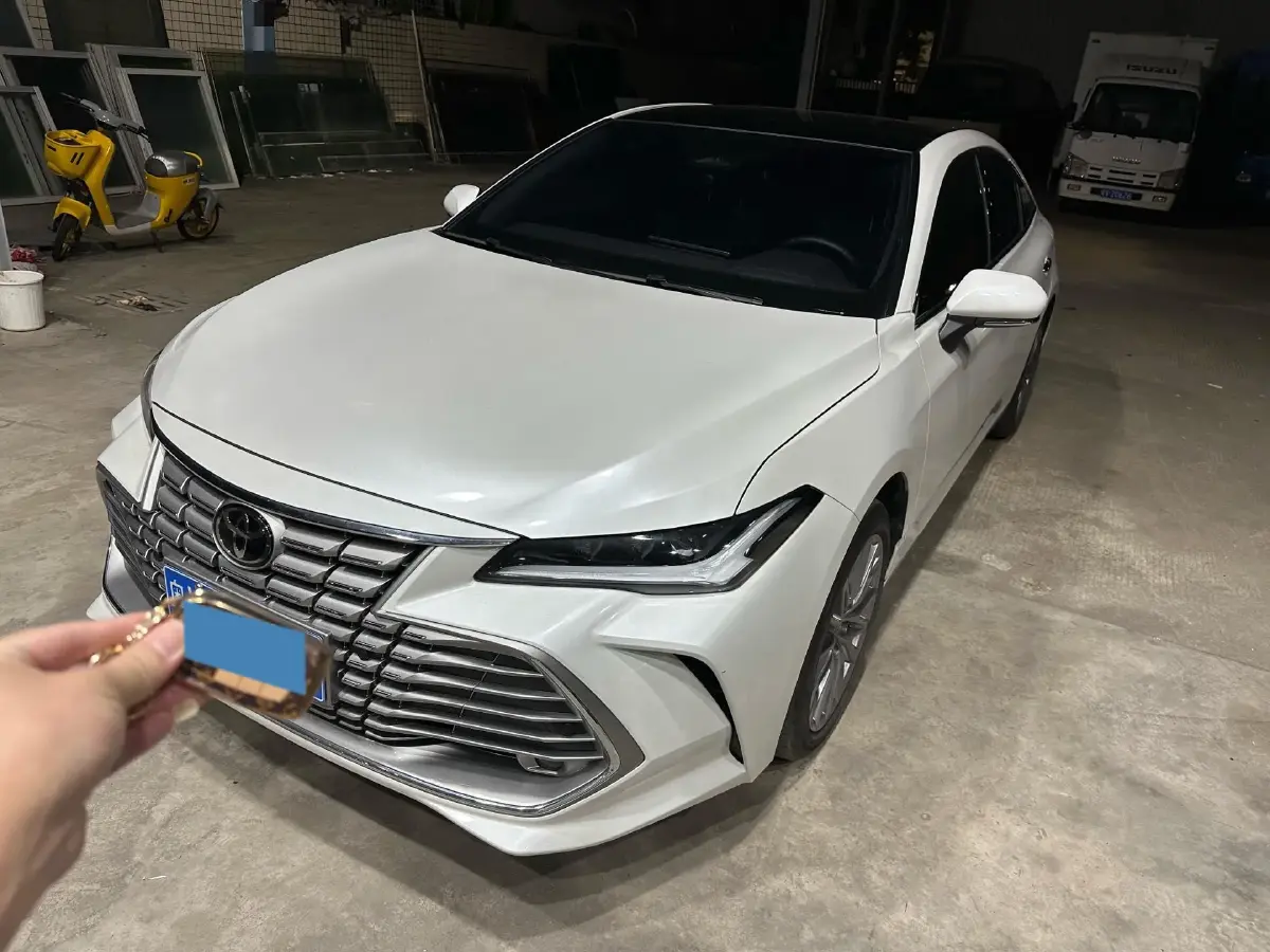 2024 Toyota Avalon 2.0L 173HP L4 CVT