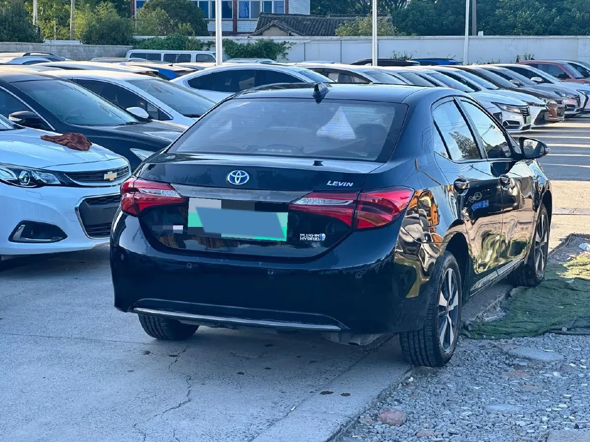 2019 Toyota Levin Hybird E+ 1.8L 99HP L4 E-CVT PHEV 10.5KWH,autocango,china used car exporter,china ev exporter,chinese used car exporter,chinese used ev exporter