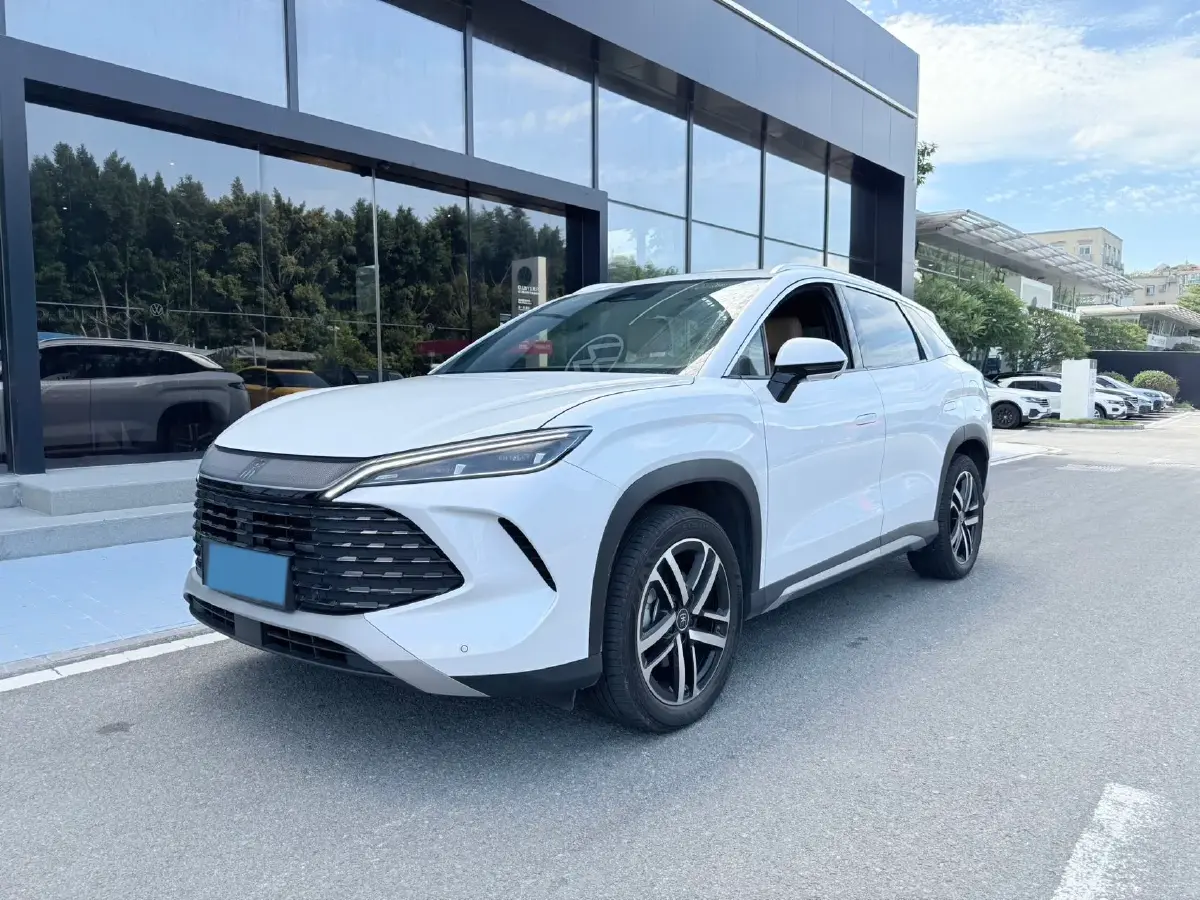 2024 BYD SongL DM-i 1.5L 101HP L4 E-CVT PHEV 18.3KWH