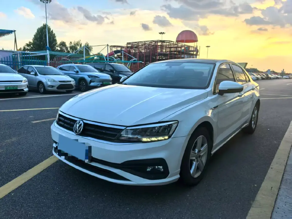 2019 Volkswagen Lamando 1.4T 131HP L4 7DCT