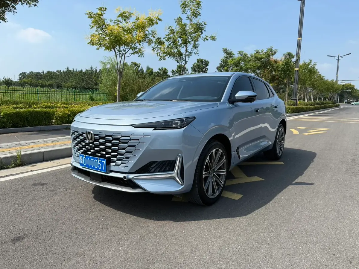 2021 ChangAn UNI-K 2.0T 233HP L4 8AT