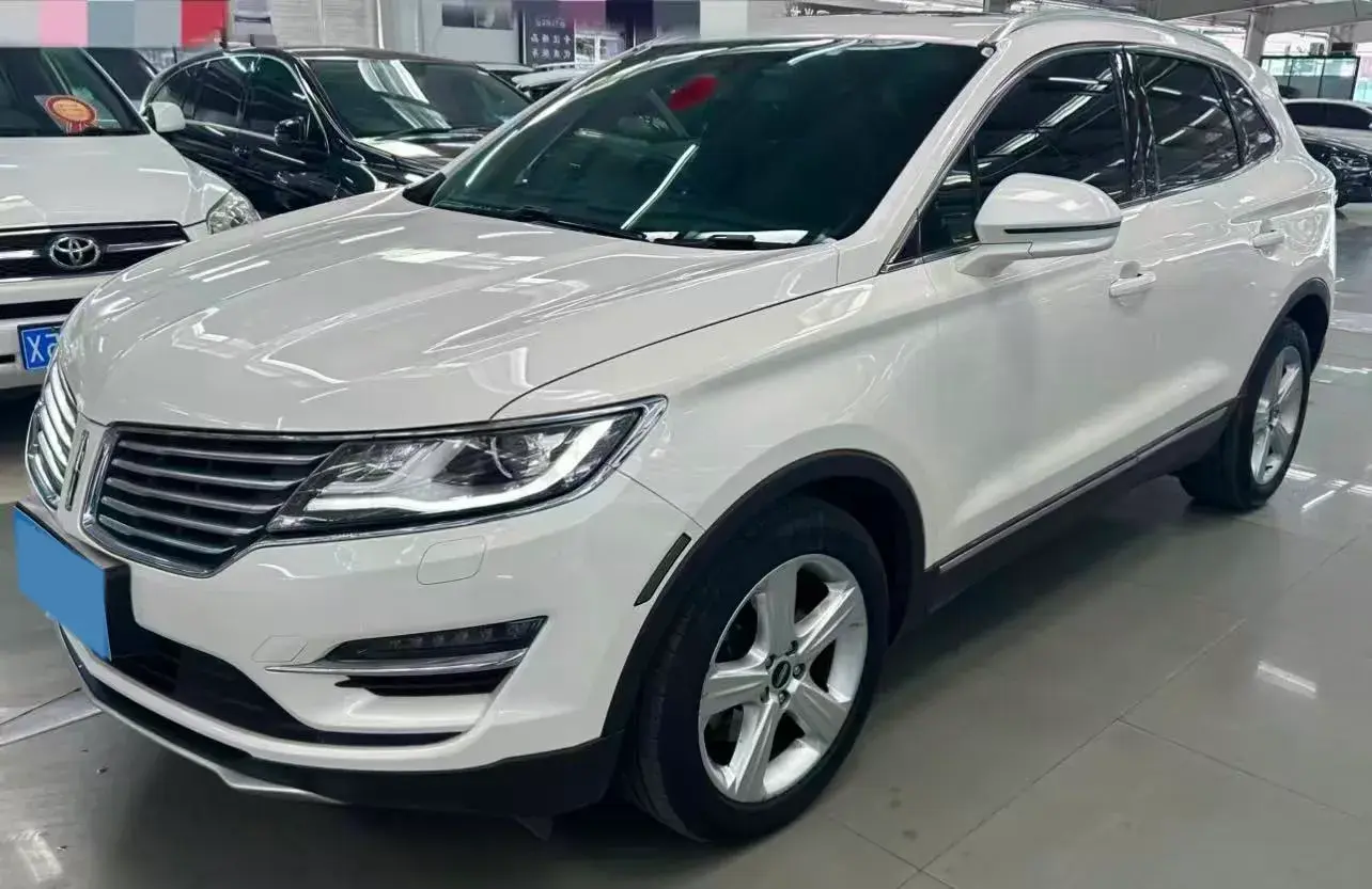 2017 Lincoln MKC 2.0T 203HP L4 6AT