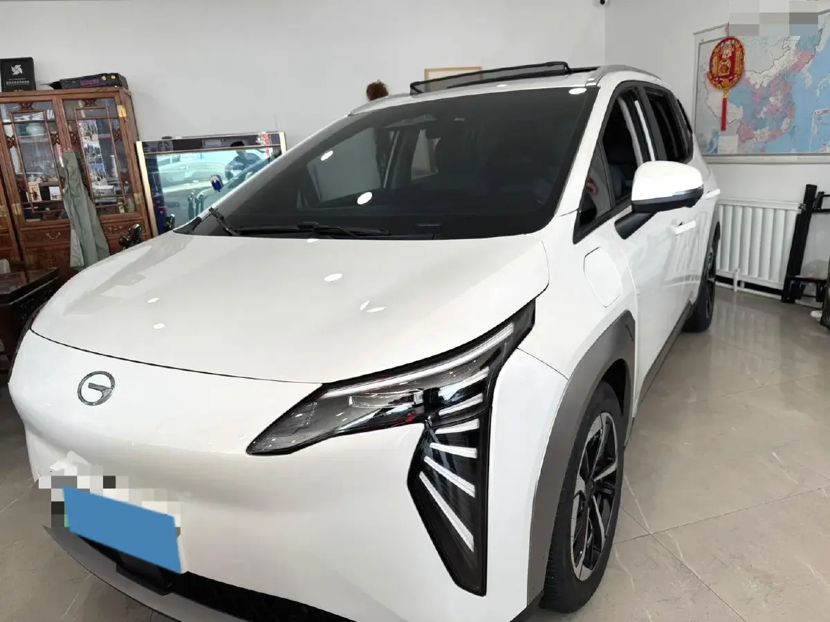 2023 Aion Y BEV 68.2KWH