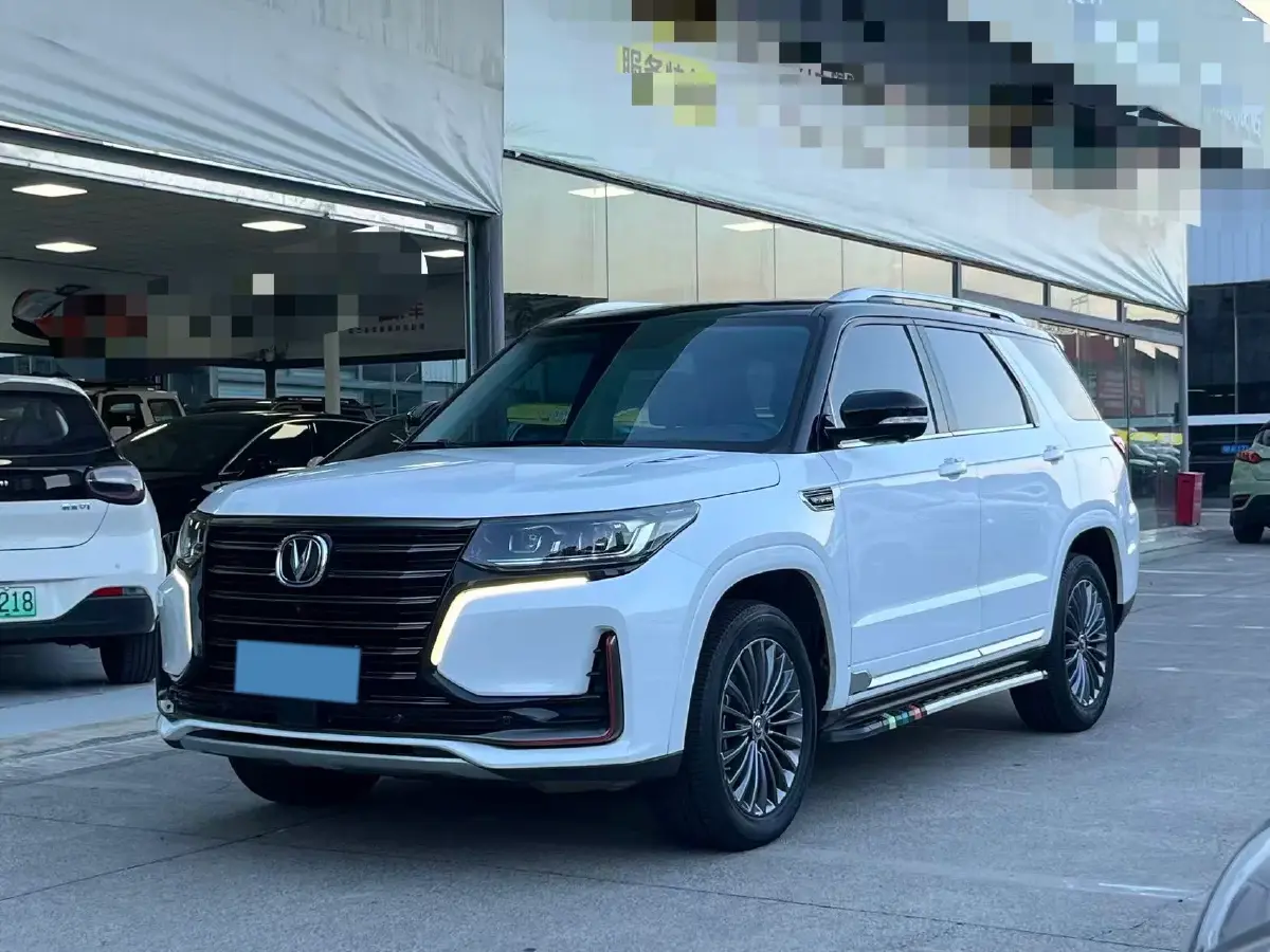2021 ChangAn CS95 2.0T 233HP L4 6AT