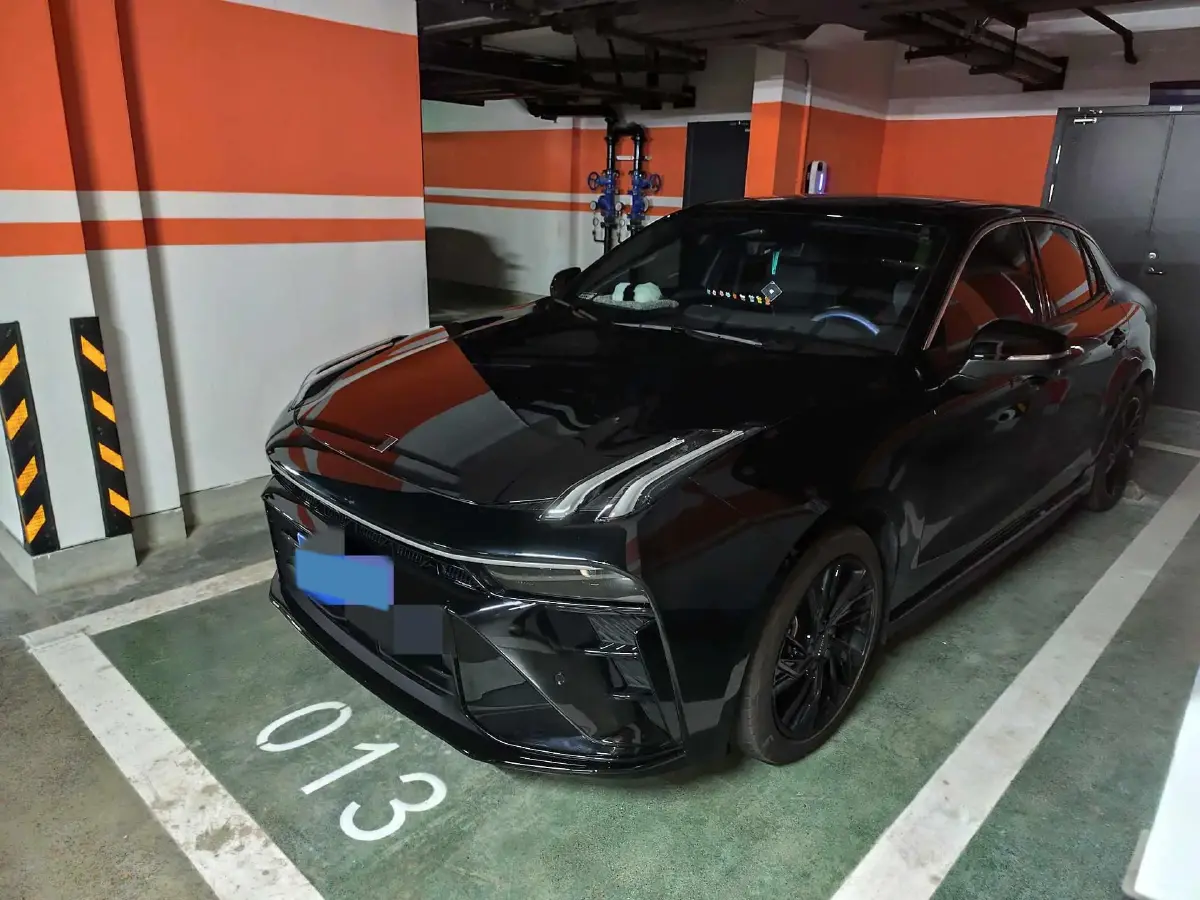 2025 LYNK&CO 03 1.5T 181HP L4 7DCT