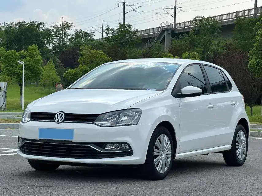 2018 Volkswagen Polo 1.5L 110HP L4 6AT