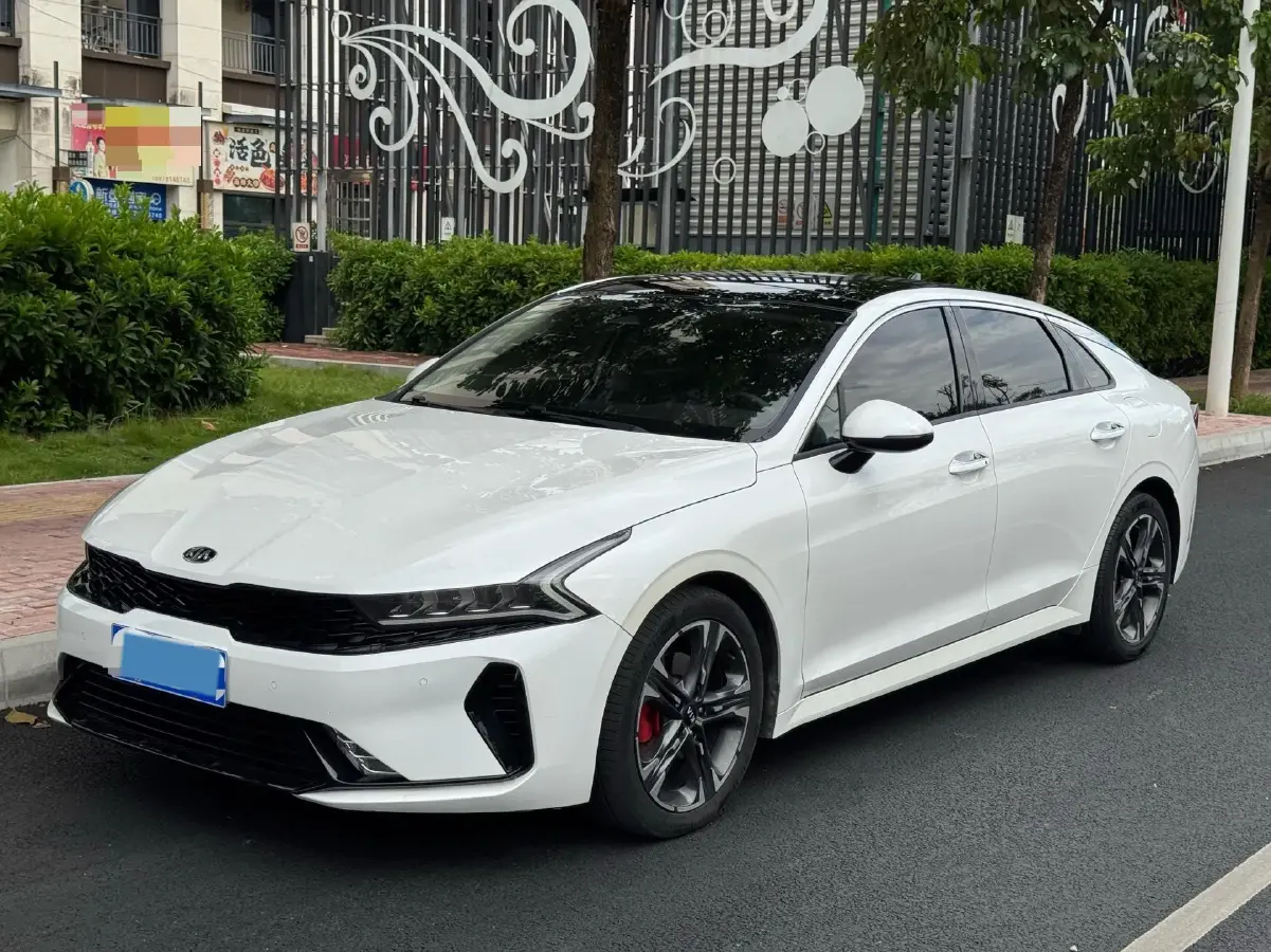 2020 Kia K5 1.5T 170HP L4 7DCT