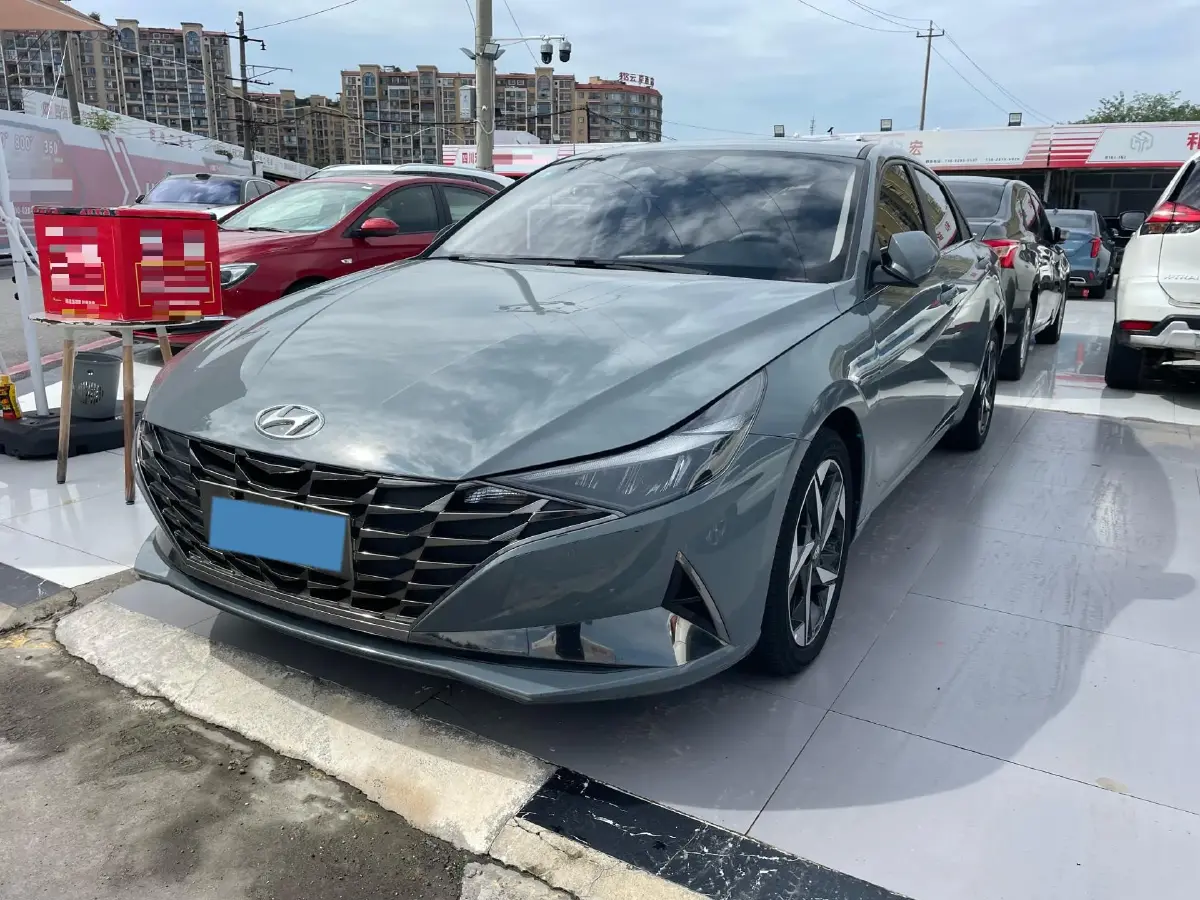 2021 Hyundai Elantra 1.5L 115HP L4 CVT