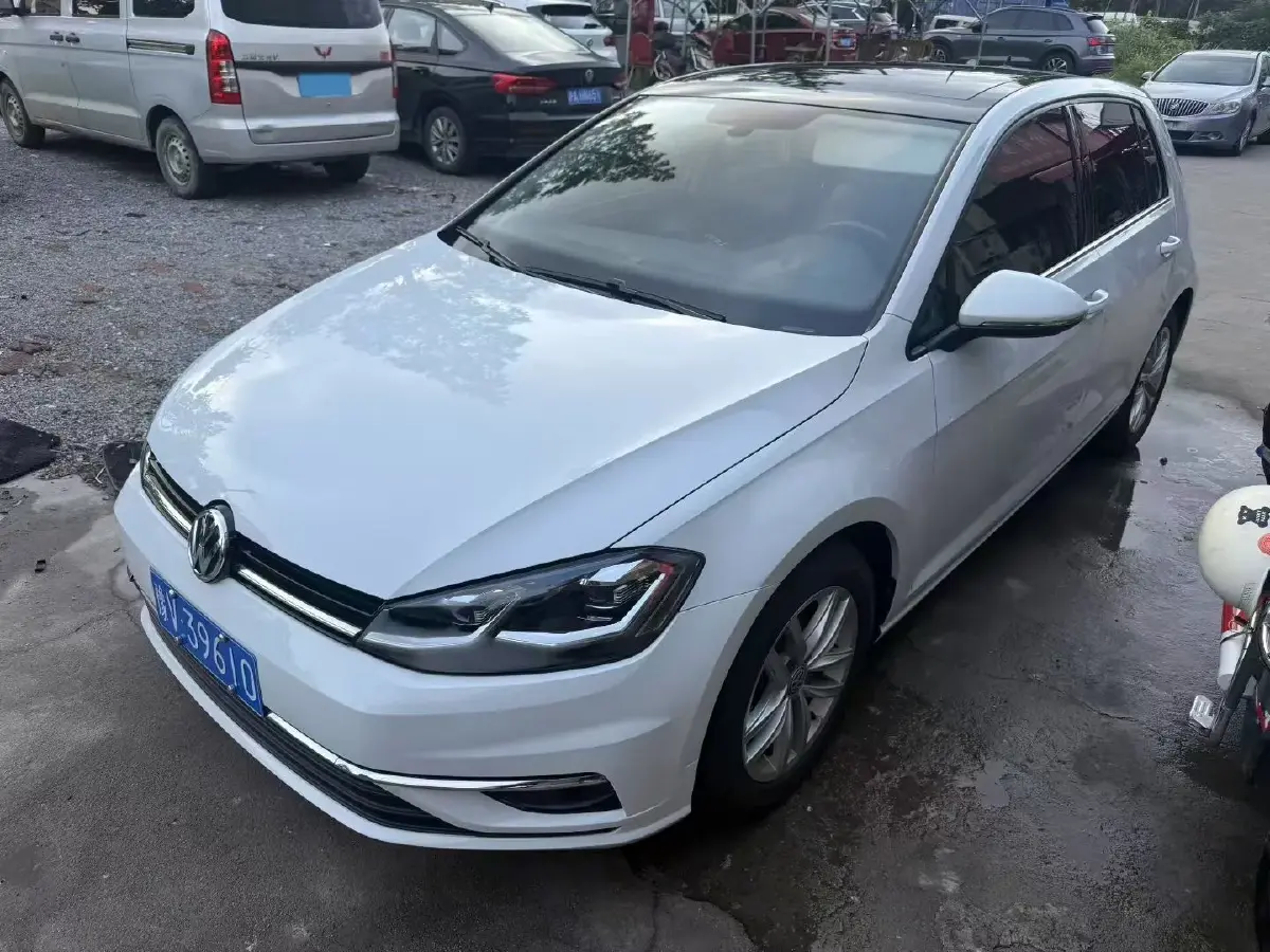 2019 Volkswagen Golf 1.4T 150HP L4 7DCT