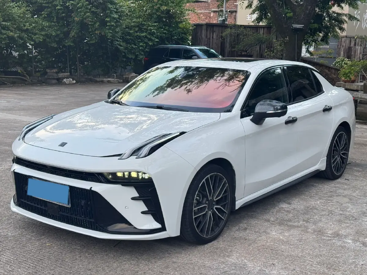 2023 LYNK&CO 03 2.0T 254HP L4 7DCT