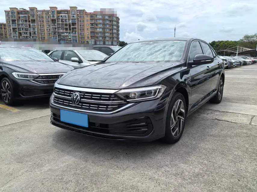 2023 Volkswagen Sagitar 1.2T 116HP L4 7DCT