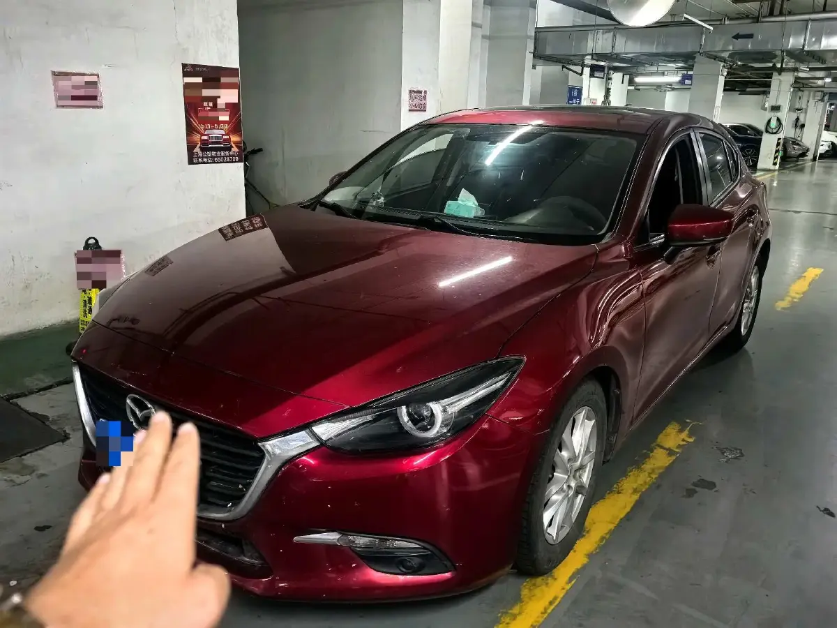 2017 Mazda 3 Axela 1.5L 117HP L4 6AT