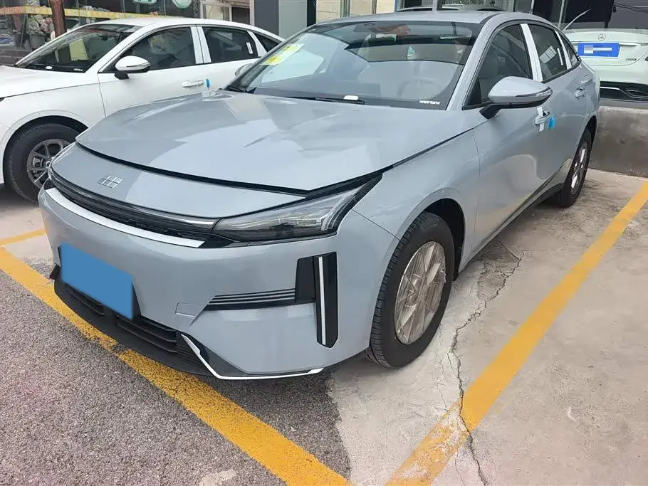 2025 Geely Galaxy L6 1.5L 112HP L4 1DHT PHEV 8.5KWH