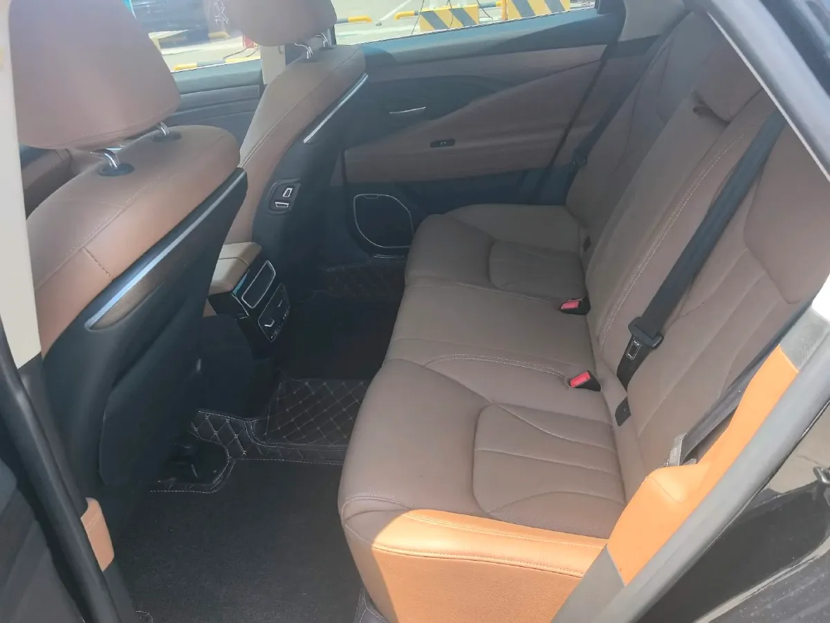 2017 Geely Emgrand GT 1.8T 184HP L4 6AT,autocango,china used car exporter,china ev exporter,chinese used car exporter,chinese used ev exporter