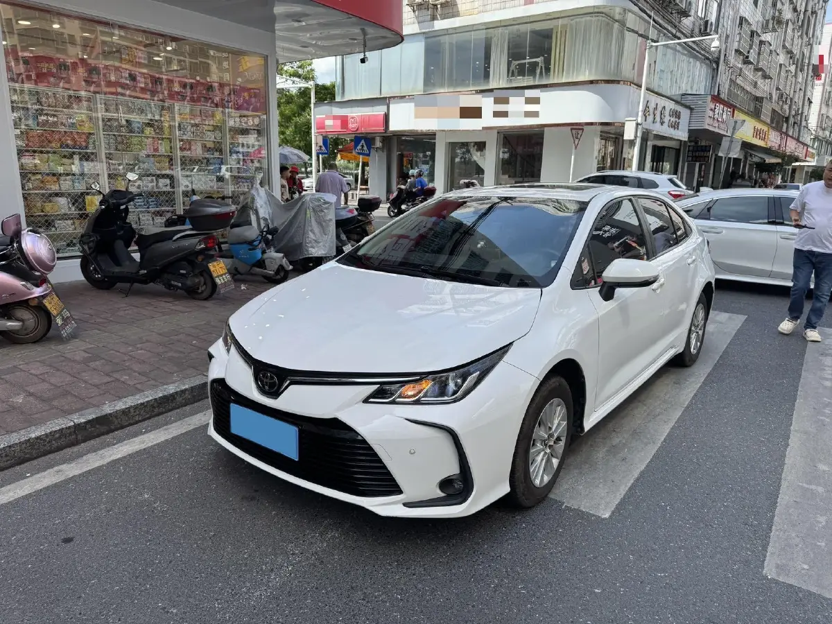2019 Toyota Corolla 1.2T 116HP L4 CVT