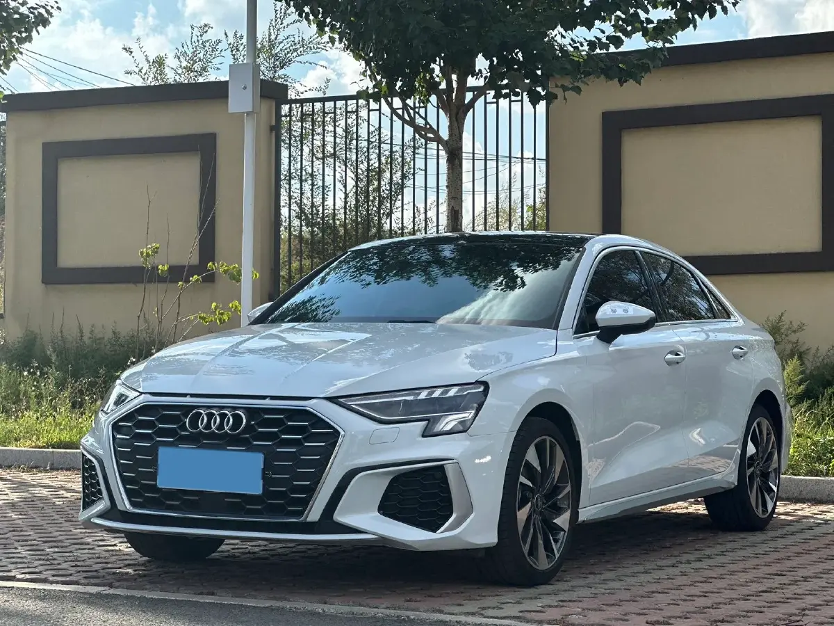 2022 Audi A3 1.4T 150HP L4 7DCT