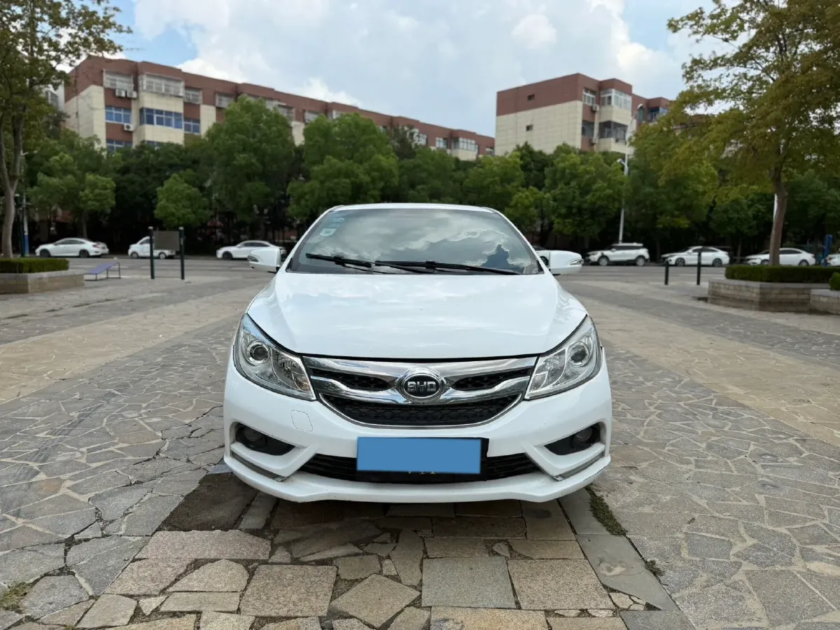 2018 BYD SuRui 1.5L 109HP L4 5MT,autocango,china used car exporter,china ev exporter,chinese used car exporter,chinese used ev exporter