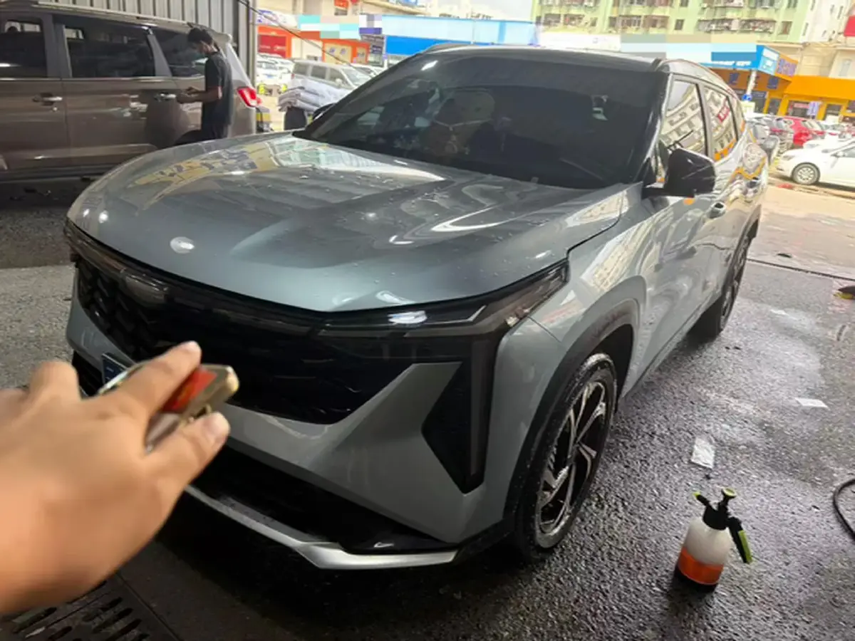 2023 Geely Azkarra 1.5T 181HP L4 7DCT