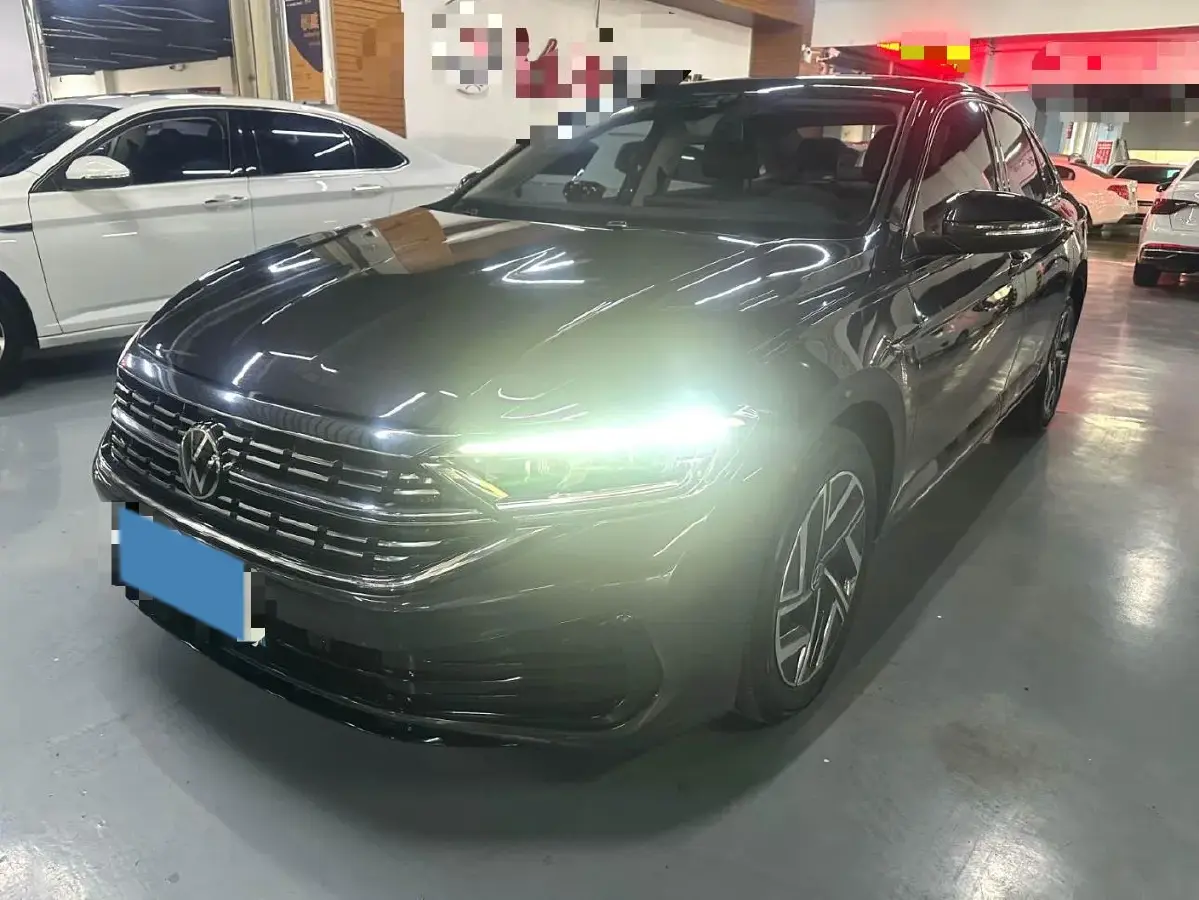 2023 Volkswagen Sagitar 1.5T 160HP L4 7DCT