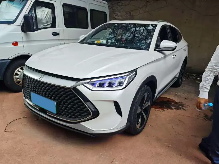 2021 BYD Song Plus 1.5L 110HP L4 E-CVT PHEV 18.3KWH