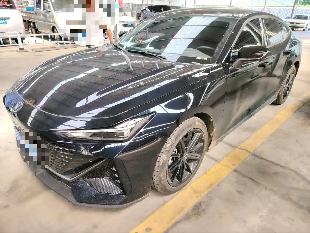 2023 ChangAn UNI-V 1.5T 188HP L4 7DCT