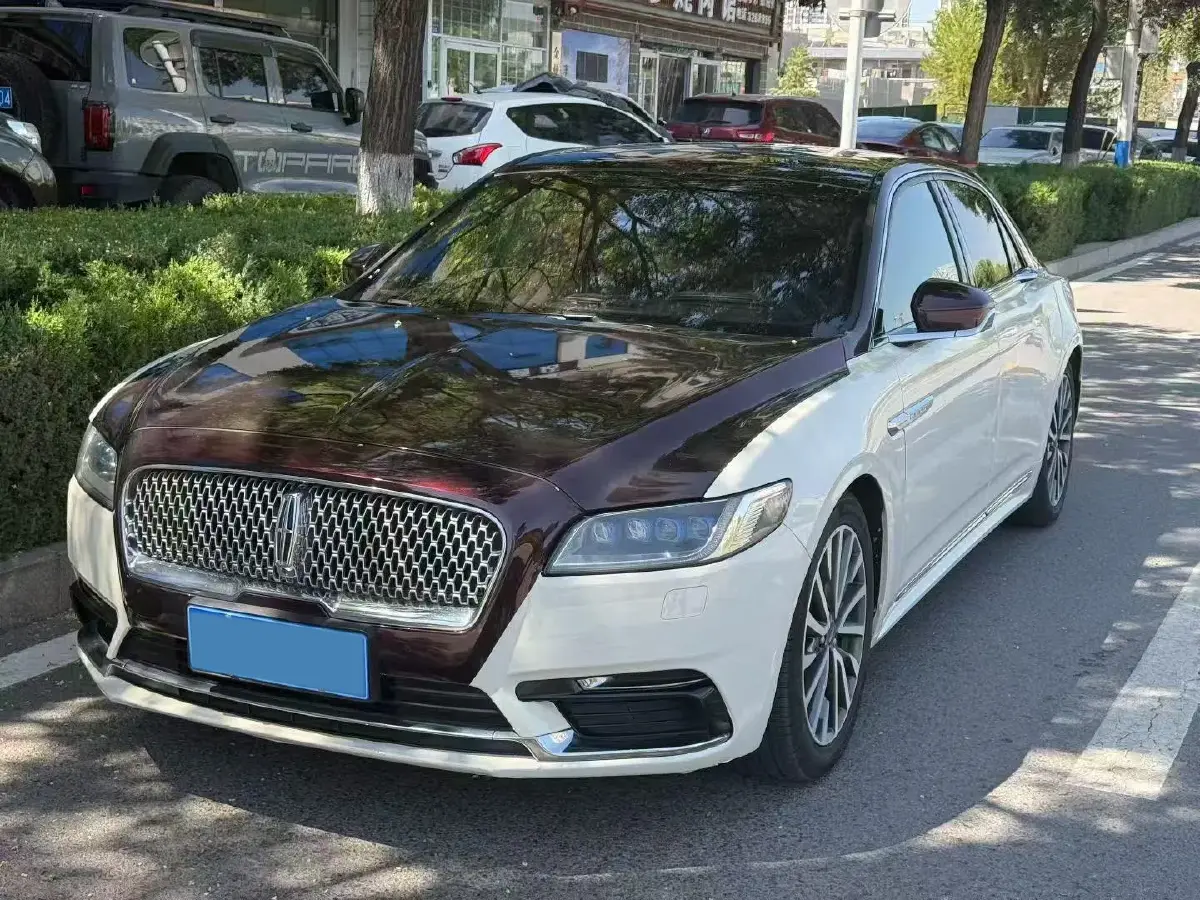 2019 Lincoln Continental 2.0T 241HP L4 6AT