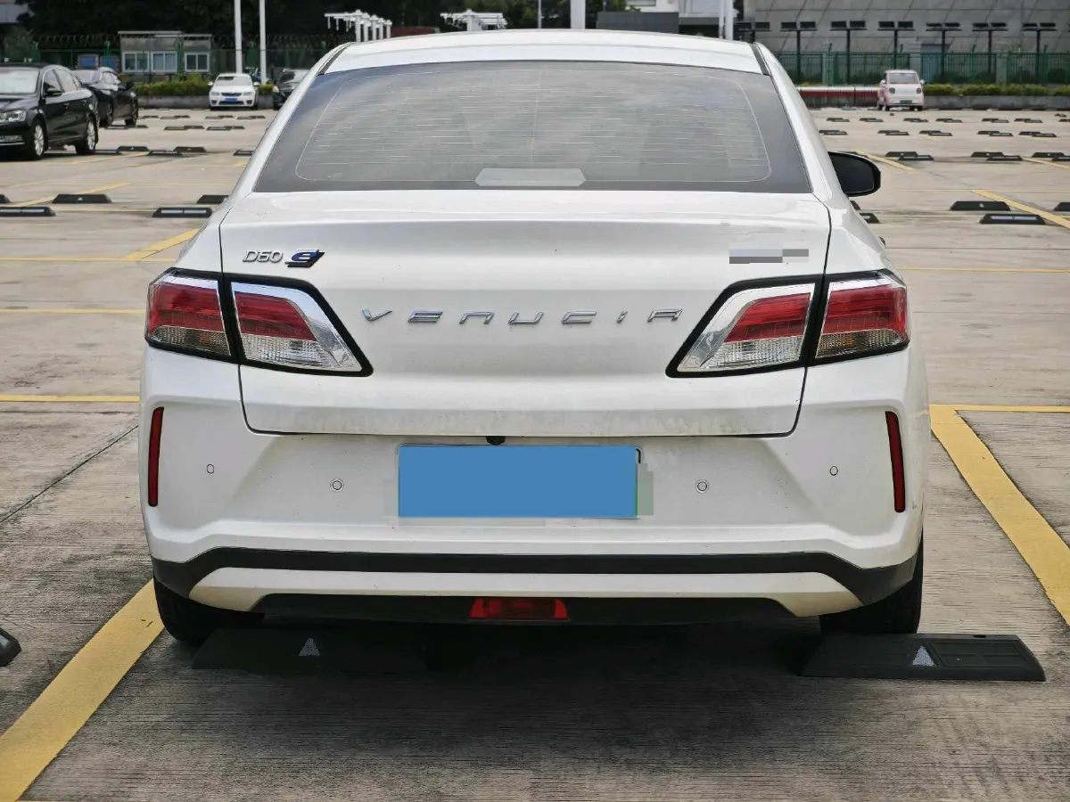 2020 Venucia D60 EV BEV 50KWH,autocango,china used car exporter,china ev exporter,chinese used car exporter,chinese used ev exporter
