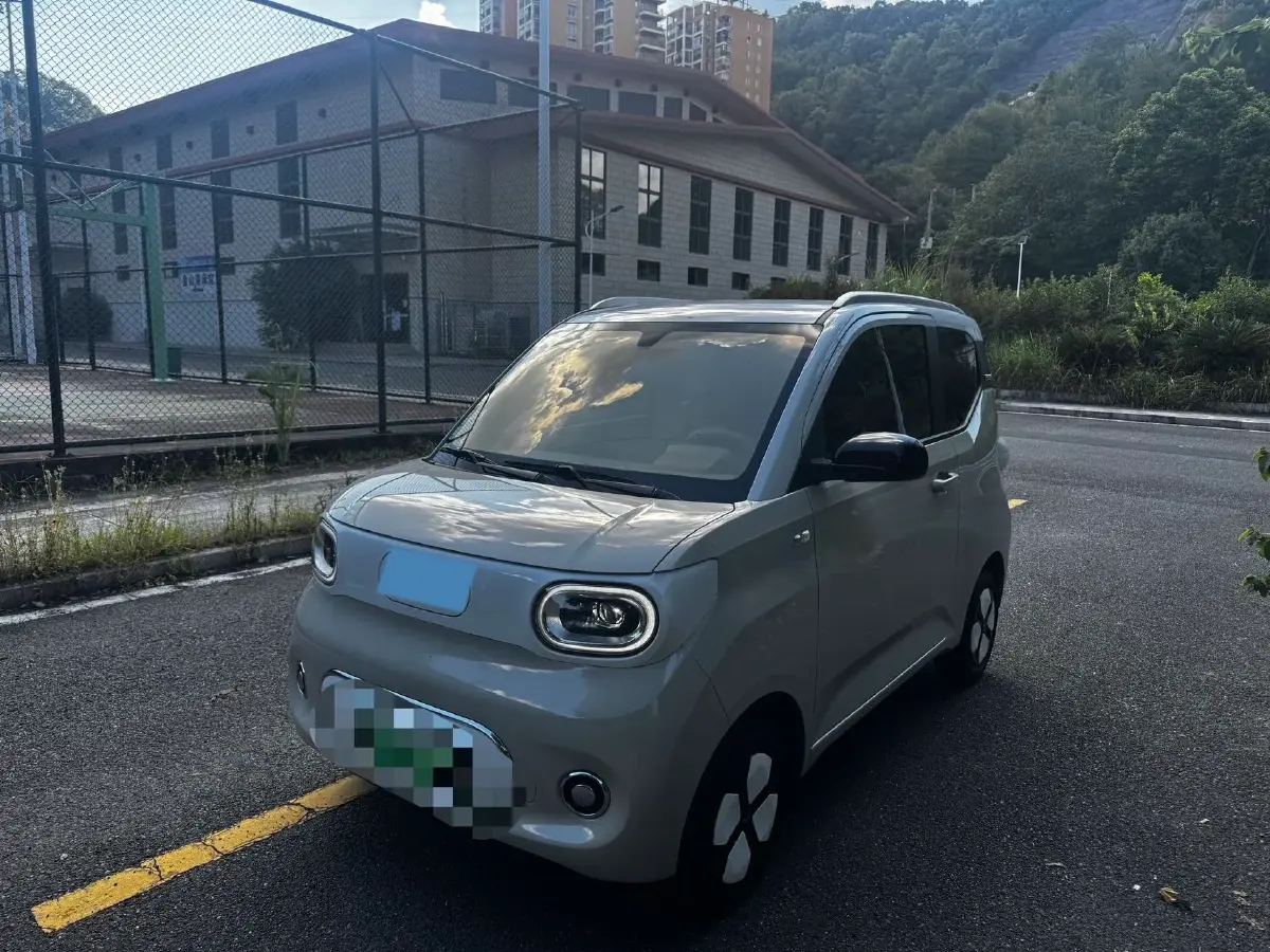 2024 WuLing HongGuang MINI EV BEV 17.3KWH