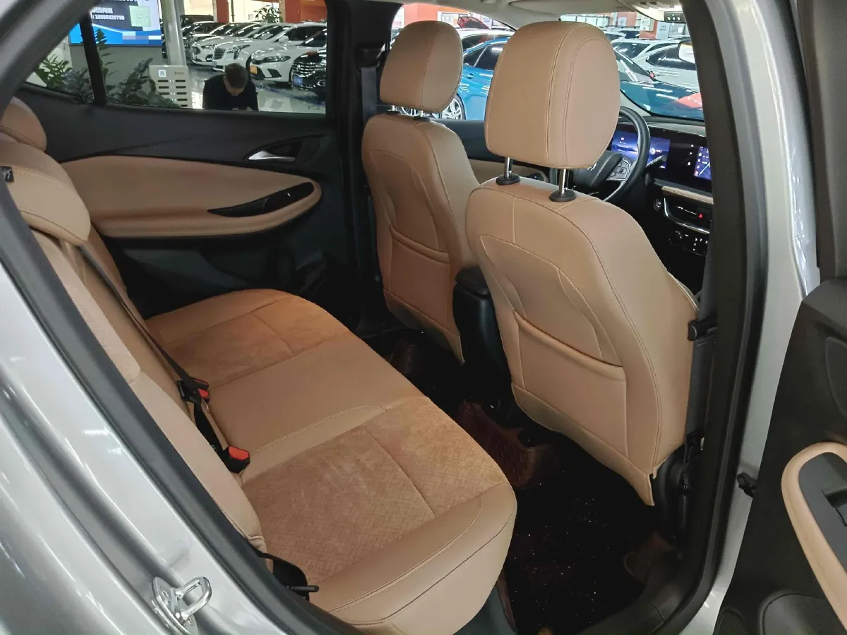 2023 Buick Encore Plus 1.5T 184HP L4 CVT,autocango,china used car exporter,china ev exporter,chinese used car exporter,chinese used ev exporter