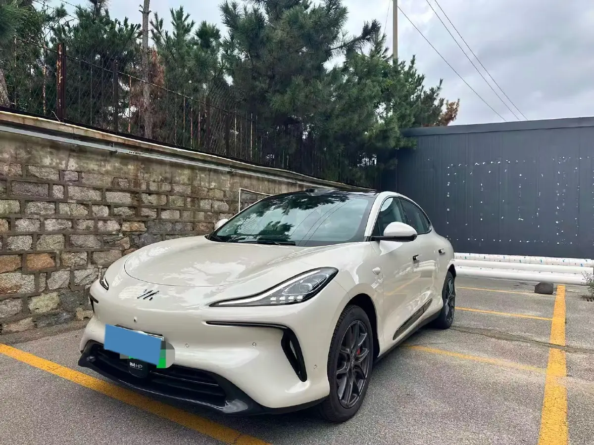 2023 IM LS6 BEV 100KWH