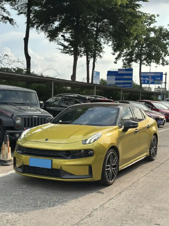 2020 LYNK&CO 03 2.0T 254HP L4 8AT